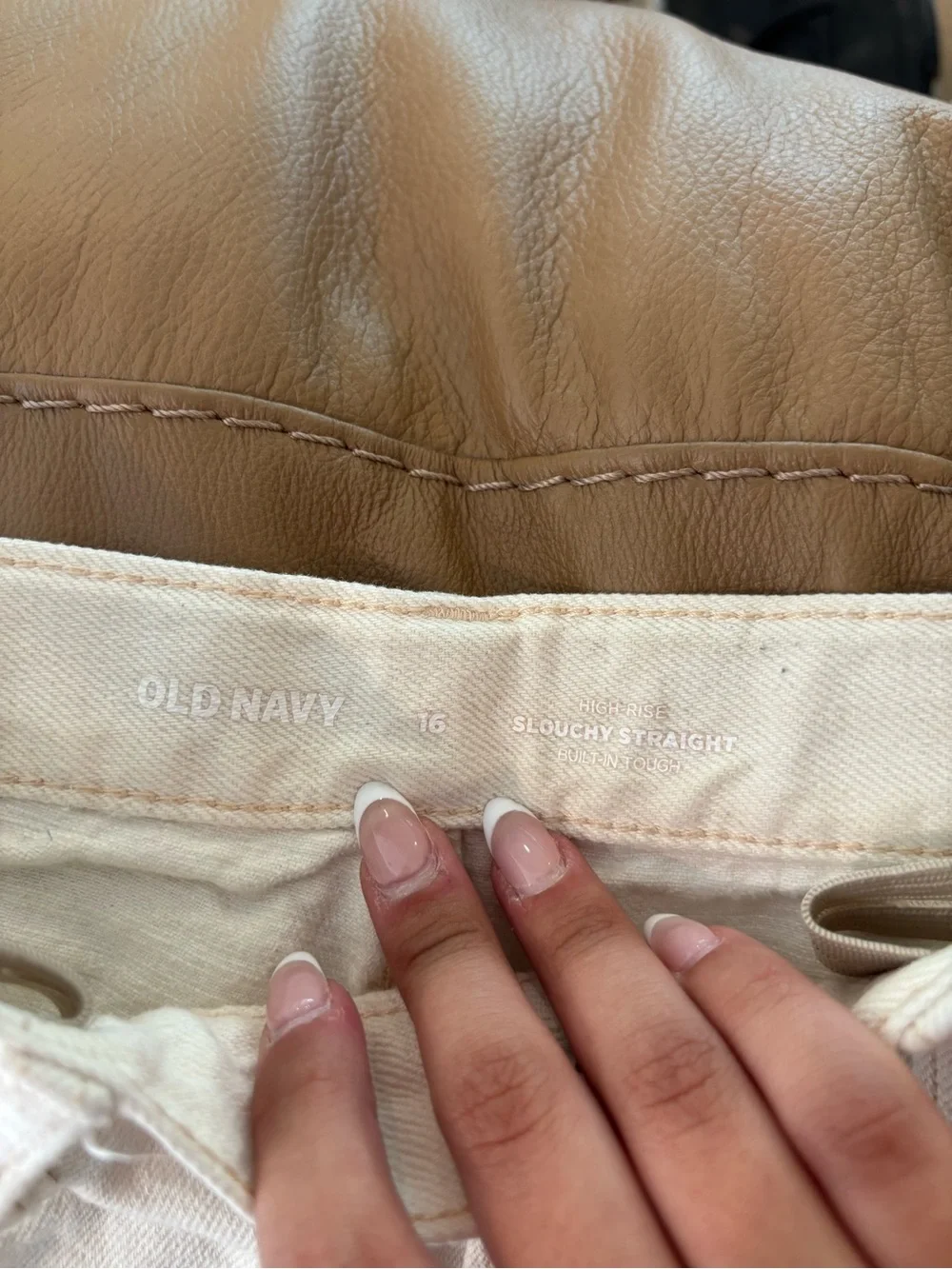 Old Navy Off-White Slouchy-Straight Jeans